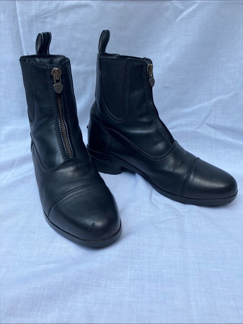 Ariat Black Leather Heritage Paddock Ankle Boots Waterproof Zip Front Sz 7.5